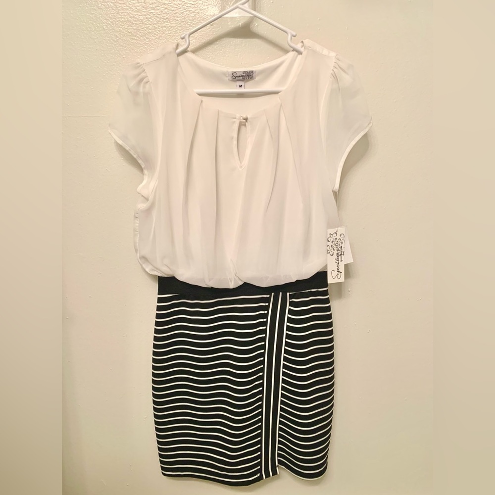 NWT Speechless Black and White Dress Size (M)